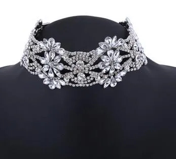 Rhinestones Choker Shiny Sparkly Choker Statement Necklaces For Women Fashion Collar Jewelry Party Flower Chunky Necklace